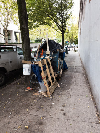 Portland, Oregon, USA - 03/10/2023: Homeless mobile home with belongings and utensils on the streets of Portland, Oregonのeditorial素材