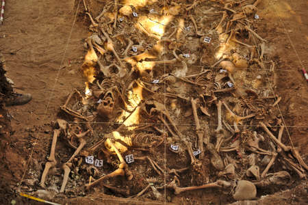 In 1936, just at the beginning of the Spanish Civil War, dozens of non-fascist Citizens Were Carried from Burgos to mount Estepar. Over there, They Were shot by a platoon of Franco's army and buried in a mass grave Until 2014-2015.のeditorial素材