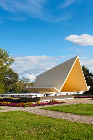MAGNITOGORSK, RUSSIA - SEPTEMBER 27: Monument "The first tent" in the city on September 27, 2011 in Magnitogorsk, Russia.のeditorial素材