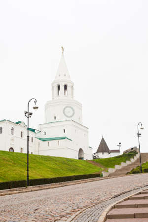   KAZAN CITY, RUSSIA - SEPTEMBER 25: Street Sheykmana and Spassky Tower in the Kazan Kremlin, on September 25, 2011 in Kazan city, Tatarstan, Russia.のeditorial素材