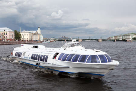 SAINT-PETERSBURG, RUSSIA - CIRCA JULY 2012: Hydrofoil passenger boat on the river Neva on circa July 2012, Saint-Petersburg, Russiaのeditorial素材