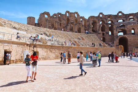 EL DJEM, TUNISIA - CIRCA MAY, 2012: Tunisian amphitheater in El Djem, Tunisiaのeditorial素材