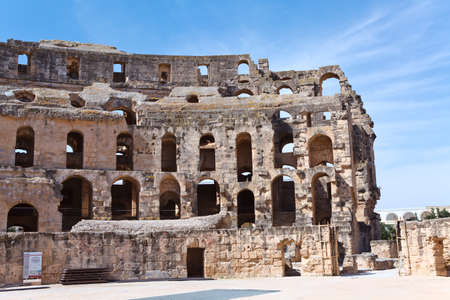 EL DJEM, TUNISIA - CIRCA MAY, 2012: Tunisian amphitheater in El Djem, Tunisiaのeditorial素材