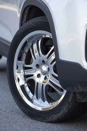 Steel disc wheels on the car