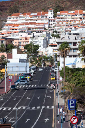 LOS CRISTIANOS, TENERIFE, CANARY, SPAIN - CIRCA JAN, 2016: Street the Calle el Espigon is near city port the Puerto Cristianos. The Arona municipalityのeditorial素材