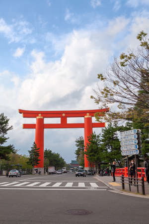 KYOTO, JAPAN - CIRCA APR, 2013: Road Jingu-michi to Heian Jingu Shrine with red torii is between the Kyoto Municipal Museum of Art and National Museum of Modern Art.のeditorial素材