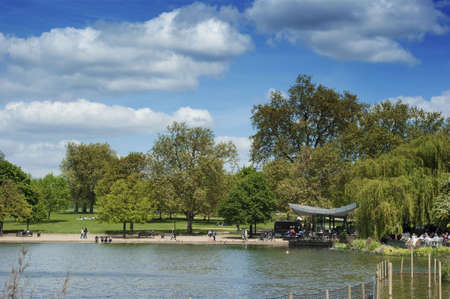 The Serpentine Lake in Hyde Park Londonの写真素材
