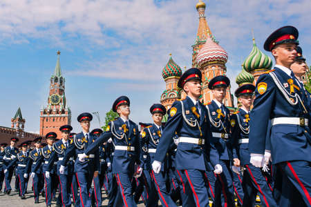 Young men in military uniforms on Red Square in Moscow against the background of the Kremlin. A detachment of soldiers of the Russian army: Moscow, Russia, 09 may 2019のeditorial素材