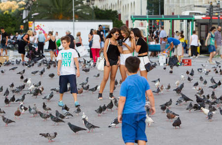 THESSALONIKI, GREECE - SEPTEMBER 3: People are enjoying the sunny weather in Aristotelous Square on September 3, 2015 in Thessaloniki.のeditorial素材