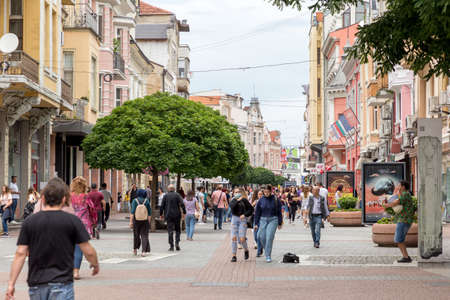 PLOVDIV, BULGARIA, JUNE 18, 2021: People enjoying the sunny weather in Plovdiv downtown, Bulgaria.のeditorial素材