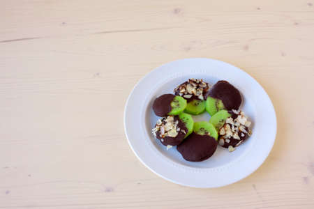 Chocolate Covered Kiwiの写真素材