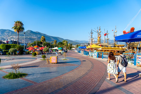 The promenade of Antalya in Antalya, Turkey.のeditorial素材