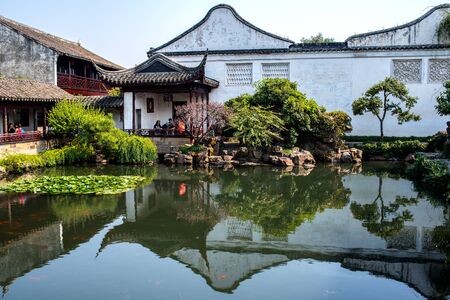 Grarden at old town, Suzhou, China 10/11/2015のeditorial素材