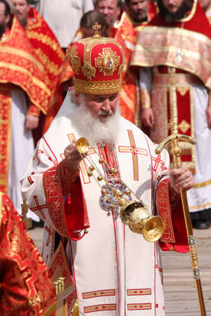 May 2011. Moskva.Bozhestvennaya Liturgy under the open sky at Butovo poligone.Na photo:Patriarch of Moscow and All Russia, Kirillのeditorial素材