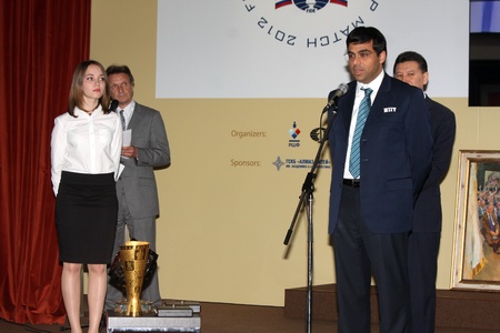 Moscow. State Tretyakov callery. May 31.2012. World chess championship match.The closing ceremony. Champion Viswanathan Anand. のeditorial素材