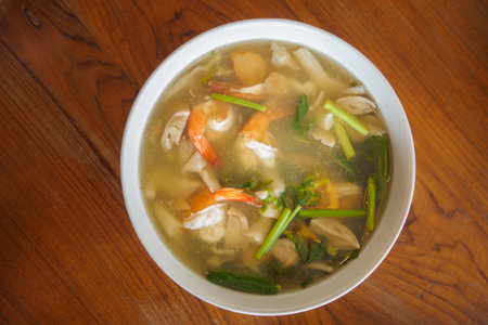tom yum goong, shrimp soup thai food