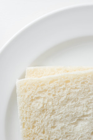 white bread sandwich serve on a dish
