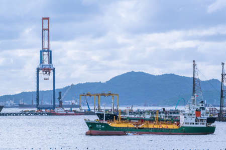 CHONBURI, THAILAND - SEPTEMBER 16, 2017: Containers Shipping on Laem Chabang Port, The biggest and busiest port of Thailand.のeditorial素材