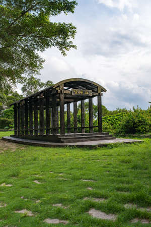 Wooden pavilion on Hailing Island, Yangjiang, Guangdongのeditorial素材
