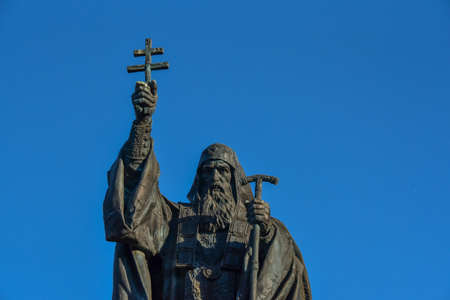 Moscow, Russia - 16 October, 2018: Monument to Patriarch Hermogenes of Moscow in the Alexander Gardens in Moscow, Russia.のeditorial素材