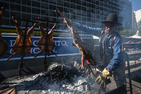 Buenos Aires, Argentina - 20 Aug, 2017: Cooking a traditional South American asado (grill) during the Federal Asado Championship.のeditorial素材