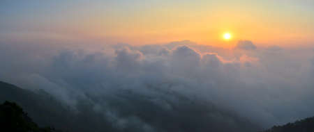 sunrise sea of cloudsの写真素材