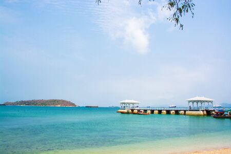 Landscape of Lan island. there is the sea water , Port, and blue sky ,Location Cholburi province Thailandの写真素材