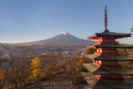 This photo was shot from the area around Mt.Fuji in Autumn. It is time to start snow cap on the top of Mt.Fuji. Chureito pagoda in one of the most famous to visit.のeditorial素材