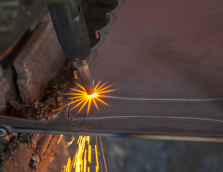 Fire gas cutting steel plate