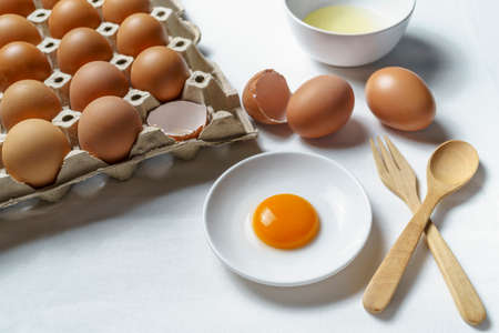 Ready-to-cook fresh chicken eggsの写真素材