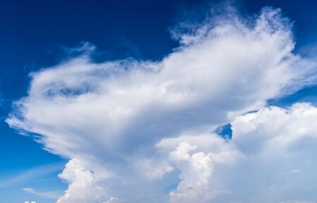 Wingshaped cloudsの写真素材