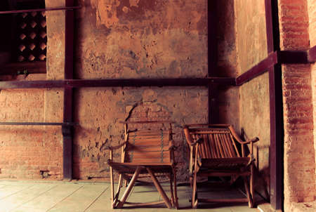 Interesting old placeの素材