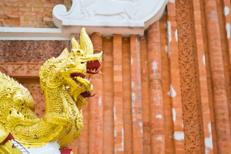 Serpent Sculptureの写真素材