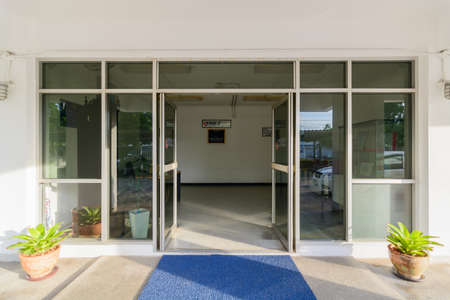 building glass entrance in kyoritsu kiden fuji (thailand) company Limited Location Amata Nakorn Industrial Estate. T. Don Hua Loh, Muang Chon Buri, Chon Buri, Thailand, taken on August 25, 2016のeditorial素材