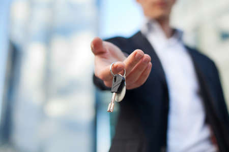 keys in the handの写真素材