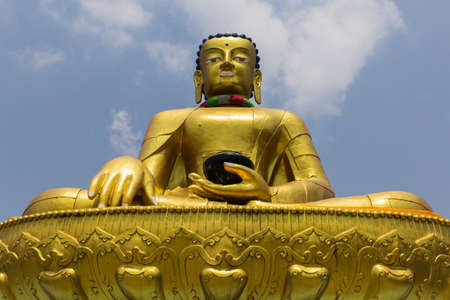 BHAKTAPUR NEPAL - APRIL 12, 2019: Chandu Narayan hindu Temple one of the oldest temples in the county historyのeditorial素材