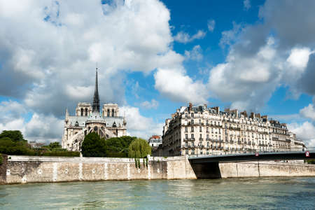 View to Ile de la Cite, including Notre Dame Cathedral from across the riverの写真素材