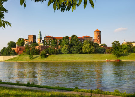View towards to Wawel framed by leavesのeditorial素材