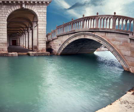 Panoramic image of Paglia  bridge, or Ponte dela Paglia, and arches of Prigioni Palace in Venice, Italyの写真素材