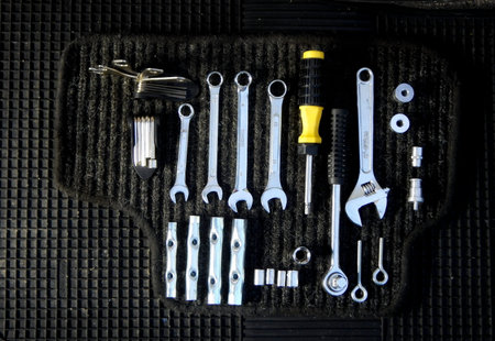 Set of mechanical tools for the car wheels installation