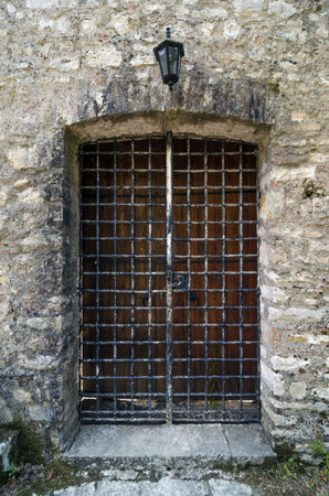 Old entrance with lattice to Butrint fort.の写真素材