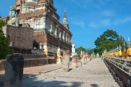 Beautiful ancient art in buddha at Wat Yai Chaimongkol, Ayutthaya,のeditorial素材