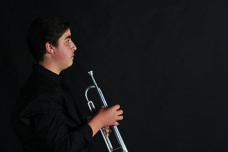 Students of the Conservatory of Music rehearse in the classroom.の写真素材