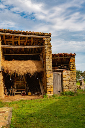 Stable and haystack - Both facilities are of great importance for traditional Asturian housing.