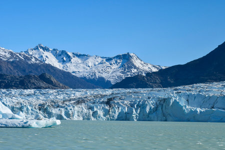 Viedma Glacier and the lake of the same name, Glacier National Park, Patagonia, Argentinaの写真素材