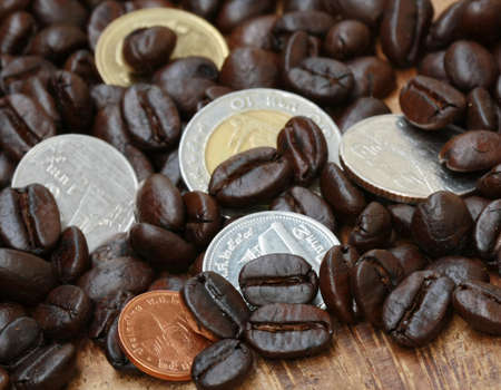 coffee bean and coin の写真素材