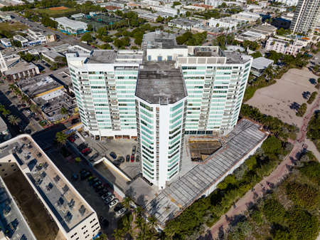 aerial view of building from above showing construction on the lower part in miamiの写真素材