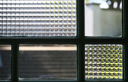 Window glass lens pattern