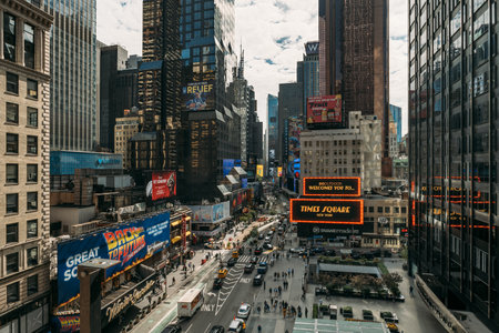 NEW YORK, USA - SEPTEMBER 26TH 2023: Times Square in New York City with bustling streets and bright billboardsのeditorial素材