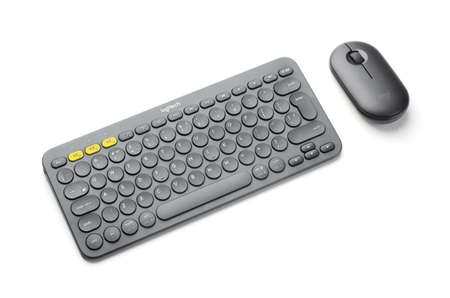 SAMARA, RUSSIA - 11 August, 2021 - Keyboard K380 and Mouse M350 Logitech isolated on a white backgroundのeditorial素材